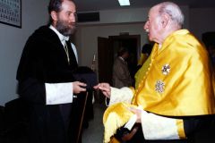 1992_MEDALLA-DE-HONOR-UNIVERSIDAD-DE-CANTABRIA-DR.-LOPEZ-VELEZ-26-MARZO-1992-2