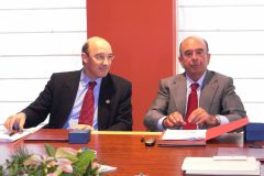 2006_firma_convenio_fundacion_uceif_230106-005